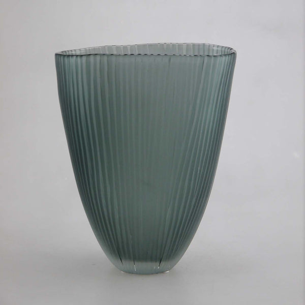 Monarch Vase (Medium)